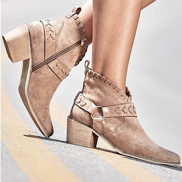 Altar'd State Rynn Taupe Braided Ankle Boots - Picture 1 of 9